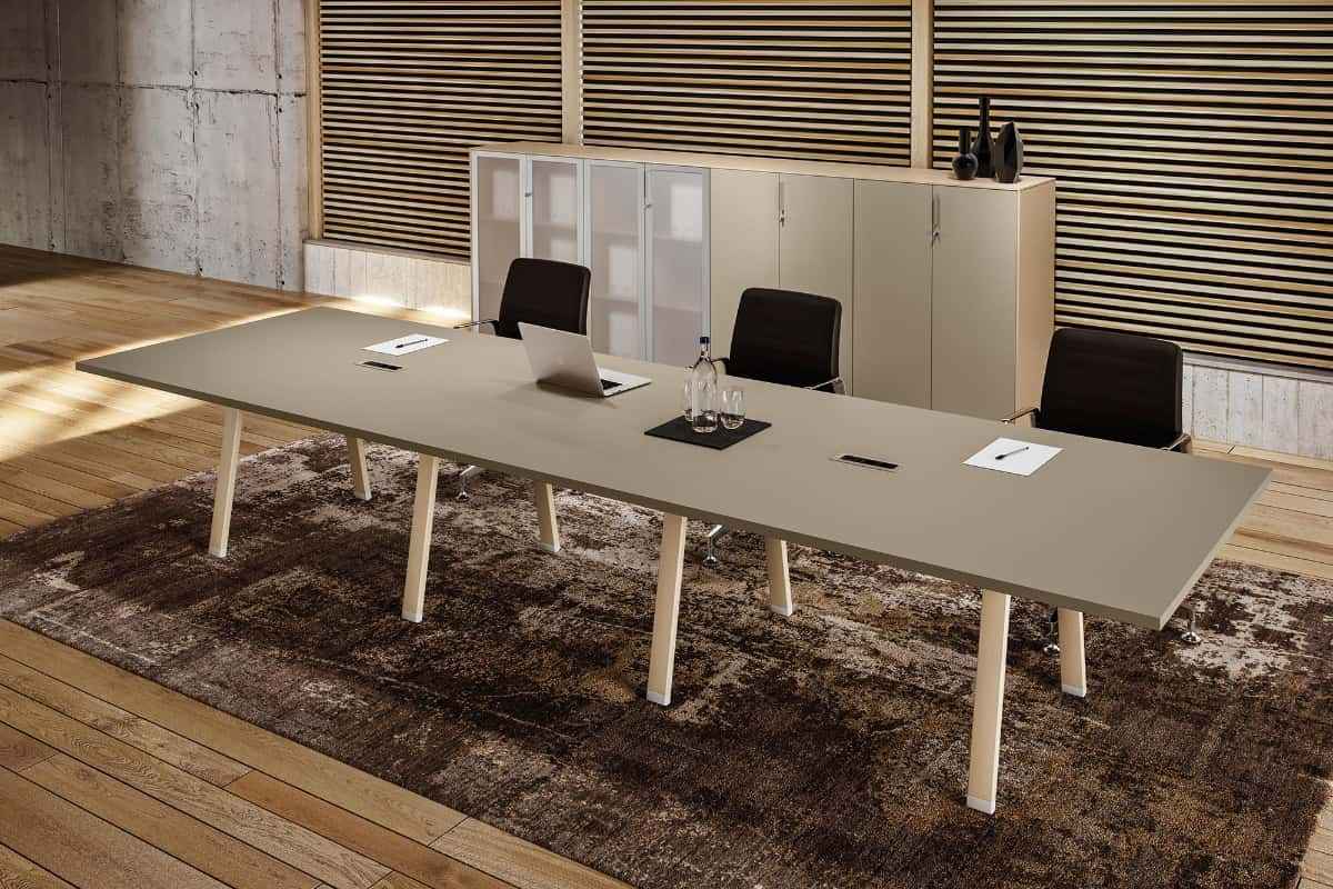 Переговорный стол для офиса NEW STEEL