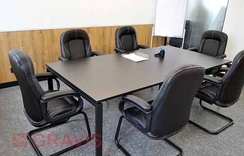Черный переговорный стол на 4 человека-2